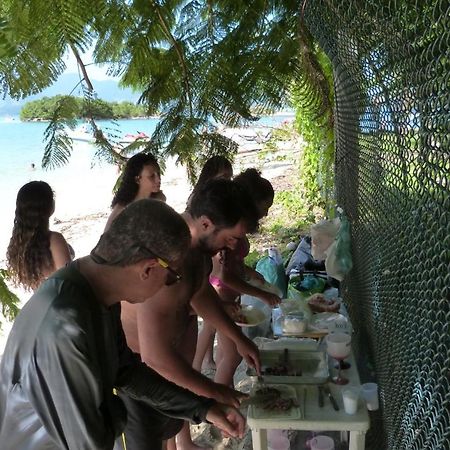 Kitnet Aconchegante A 200M Da Praia Apartman Angra dos Reis Kültér fotó